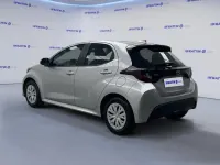 Usata Toyota Yaris Hybrid Active 172 CV (126 kW) 2025 Nero Utilitaria
