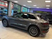 Usata Porsche Macan 250 CV (183 kW) 2015 Grigio SUV