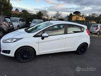 Usata Ford Fiesta 75 CV (55 kW) 2016 Bianco Berlina