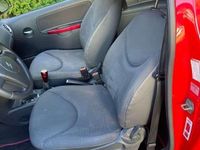 Usata Citroën C2 Exclusive 60 CV (44 kW) 2006 Rosso Utilitaria
