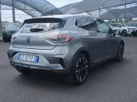 Usata Renault Clio V Techno 101 CV (74 kW) 2025 Grigio Utilitaria