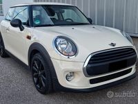 Usata Mini ONE 75 CV (55 kW) 2015 Bianco Utilitaria