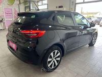 Usata Renault Clio V Equilibre 101 CV (74 kW) 2023 Nero Berlina