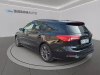 Usata Ford Focus ST-Line 125 CV (91 kW) 2022 Agate black Station wagon