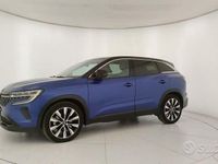 Usata Renault Austral Techno 200 CV (147 kW) 2023 Blu SUV