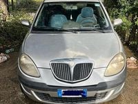 Usata Lancia Ypsilon 70 CV (51 kW) 2005 Grigio Utilitaria