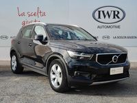 Usata Volvo XC40 Momentum 163 CV (119 kW) 2020 Nero SUV