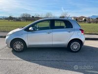 usata Toyota Yaris 1.0i 16V cat 3 porte '03