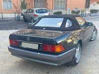 Begagnad Mercedes SL300 231 HK (169 kW) 1991 Svart Cab