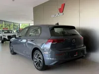 Usata VW Golf VIII Life 110 CV (80 kW) 2023 Grigio scuro Berlina