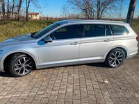 Usata VW Passat Executive 150 CV (110 kW) 2016 Grigio Station wagon