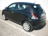 Usata Lancia Ypsilon Silver 69 CV (50 kW) 2014 Nero Utilitaria