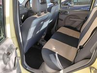 Usata Fiat Panda Dynamic 69 CV (50 kW) 2005 Giallo Utilitaria