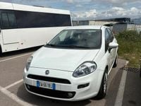 Usata Fiat Punto Street 105 CV (77 kW) 2018 Bianco Utilitaria