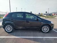 Usata Fiat Grande Punto 90 CV (66 kW) 2009 Nero Utilitaria