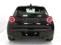 Nuova Lancia Ypsilon 110 CV (80 kW) 2026 Vernice nero ardesia Utilitaria