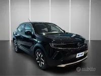 Usata Opel Mokka Elegance 131 CV (96 kW) 2022 Nero SUV