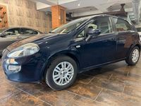 Usata Fiat Punto Lounge 85 CV (62 kW) 2015 Blu Berlina
