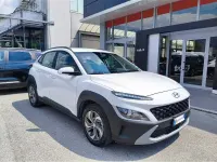 Usata Hyundai Kona 105 CV (77 kW) 2021 Bianco SUV