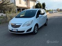 Usata Opel Meriva 110 CV (80 kW) 2011 Bianco Monovolume