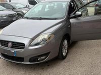Usata Fiat Croma 150 CV (110 kW) 2009 Grigio Station wagon