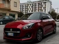 Usata Suzuki Swift 83 CV (61 kW) 2022 Rosso Utilitaria
