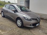 Usata Renault Clio IV Life 75 CV (55 kW) 2016 Grigio Berlina