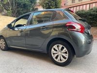 Usata Peugeot 208 82 CV (60 kW) 2014 Nero Utilitaria