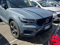 Usata Volvo XC40 Business Edition 150 CV (110 kW) 2020 Grigio SUV