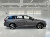Usata Skoda Octavia Style 150 CV (110 kW) 2023 Grigio Station wagon
