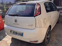 Usata Fiat Punto Evo Dynamic 75 CV (55 kW) 2014 Bianco Utilitaria
