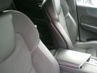 Usata Volvo XC60 Momentum 190 CV (139 kW) 2020 Grigio SUV