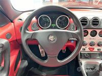 Second-hand Alfa Romeo GTV 220 CP (161 kW) 2000 Argintiu Coupe