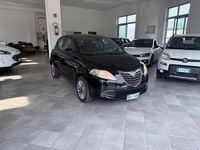 Usata Lancia Ypsilon Silver 95 CV (69 kW) 2011 Nero Utilitaria