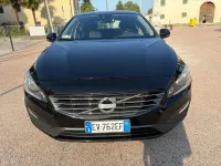 Usata Volvo V60 136 CV (100 kW) 2014 Nero Station wagon