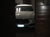 Usata Maserati Levante 350 CV (257 kW) 2019 Bianco SUV
