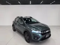 Nuova Dacia Sandero Expression 101 CV (74 kW) 2025 Verde scuro Berlina