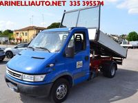 Usata Iveco Daily 90 CV (66 kW) 2005 Blu