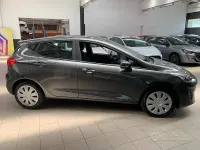 Usata Ford Fiesta 86 CV (63 kW) 2018 Grigio Utilitaria