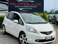 Usata Honda Jazz 99 CV (72 kW) 2010 Bianco Utilitaria