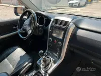 Usata Suzuki Grand Vitara 129 CV (94 kW) 2010 Grigio SUV