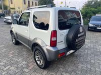 Usata Suzuki Jimny 86 CV (63 kW) 2017 Argento SUV