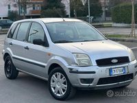 Usata Ford Fusion 80 CV (58 kW) 2004 Grigio Utilitaria