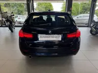 Usata BMW 318 150 CV (110 kW) 2016 Blu/azzurro Station wagon
