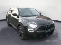 Usata Fiat 600 La Prima 110 CV (80 kW) 2025 Nero SUV
