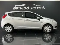 Usata Ford Fiesta Titanium 68 CV (50 kW) 2009 Grigio Berlina