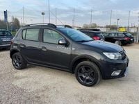 Usata Dacia Sandero 90 CV (66 kW) 2017 Grigio Berlina