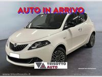 Usata Lancia Ypsilon Gold 69 CV (50 kW) 2023 Bianco Utilitaria