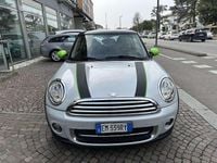 Usata Mini Cooper D 111 CV (81 kW) 2012 White silver Utilitaria