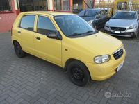 Usata Suzuki Alto 63 CV (46 kW) 2003 Giallo Utilitaria